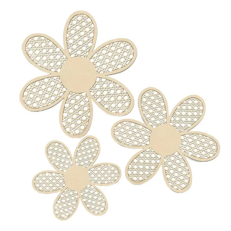 Floating Wooden Floral Rattan Daisy